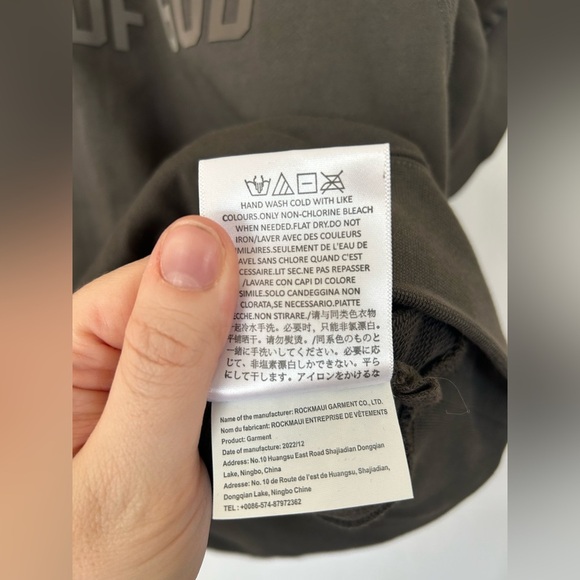 Fear of God Essentials Kids Short Sleeve Sweater Size 12 - Picture 7 of 12